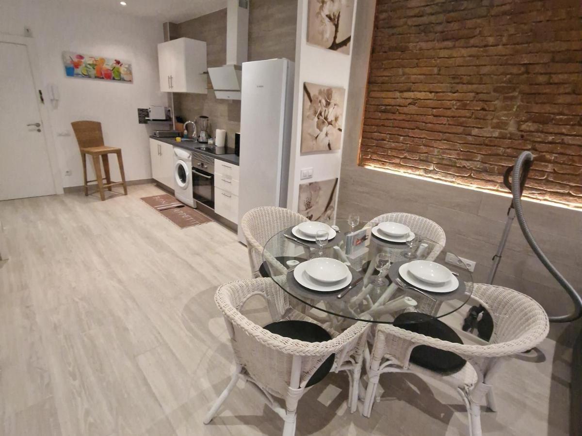 Barcelona,Apartamento Con Terraza Apartment L'Hospitalet de Llobregat Ngoại thất bức ảnh