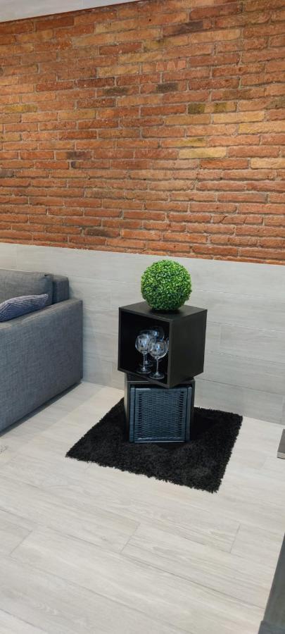 Barcelona,Apartamento Con Terraza Apartment L'Hospitalet de Llobregat Ngoại thất bức ảnh